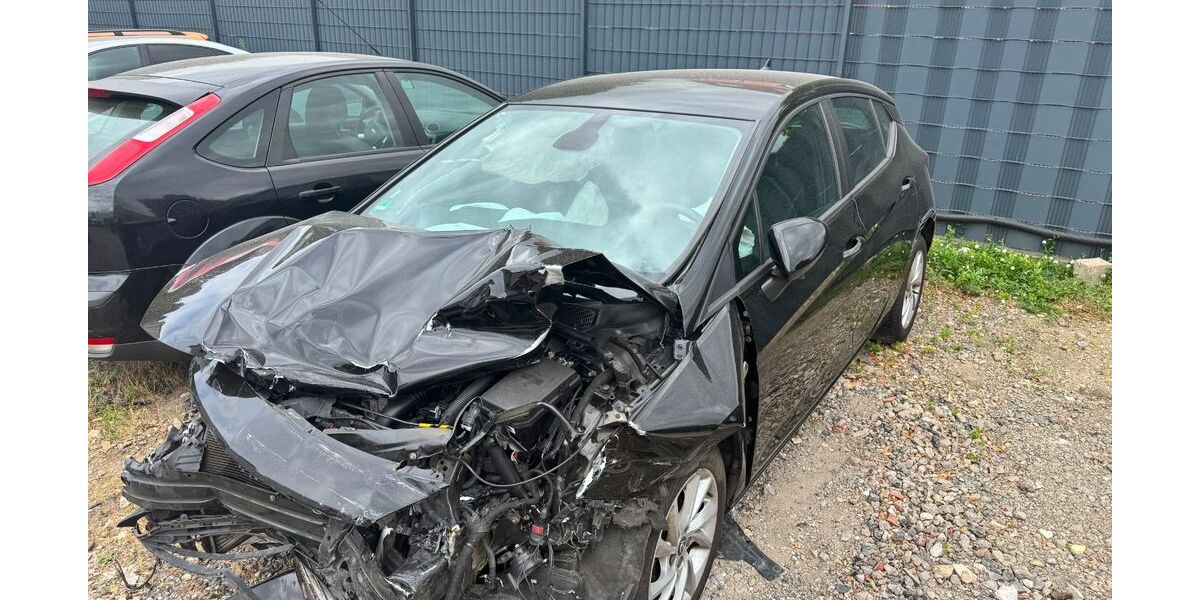 Opel Astra 116.000 km 2.900 &euro; Ratingen 40882