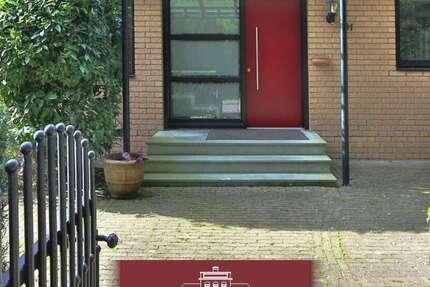 Haus zum Kaufen in Krefeld 742.000 € 193.5 m² 7 zimmer