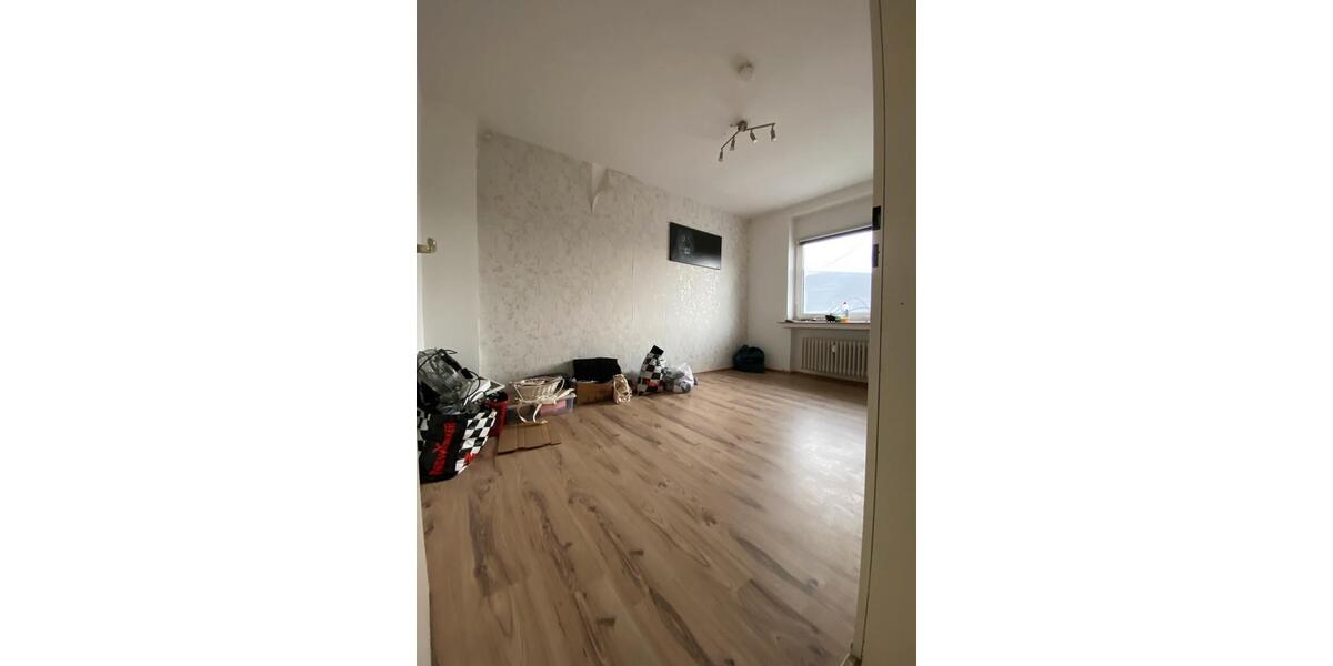 Gemütliche 3,5 Zimmer Wohnung in Obringhoven 3 zimmer