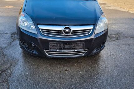 Opel Zafira 220.000 km 1.300 &euro; Dinslaken 46539