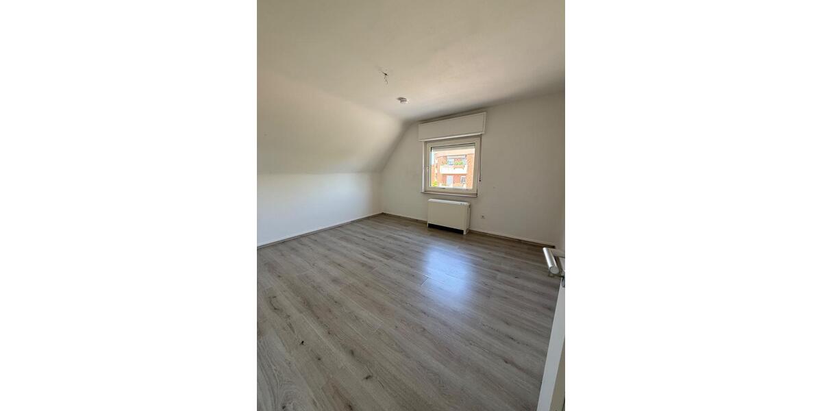 Etagenwohnung Moers - 2 Zimmer, 55 m&sup2;, 450&euro; | Angebot:26382809