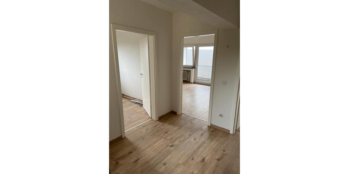 Etagenwohnung Duisburg Essenberg - 2 Zimmer, 66 m&sup2;, 425&euro; | Angebot:26131941