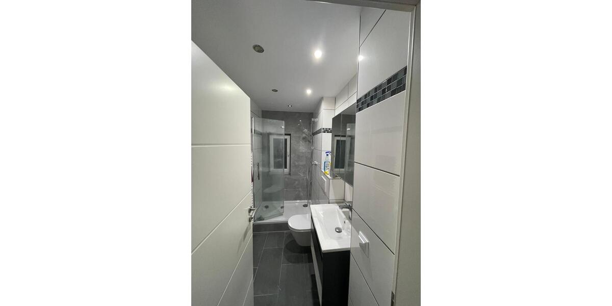 Erdgeschoßwohnung Düsseldorf Stadtbezirk 5 - 2 Zimmer, 55 m&sup2;, 1.000&euro; | Angebot:25596622