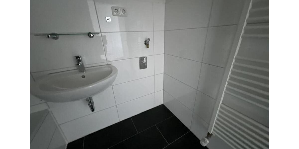 Etagenwohnung Moers - 3 Zimmer, 74 m&sup2;, 749&euro; | Angebot:25131694