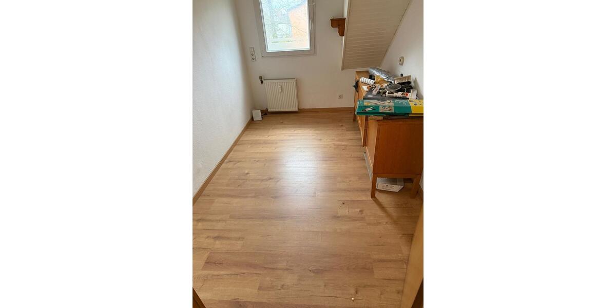 WG- Zimmer für frau in Uerdingen - Krefeld 3 zimmer