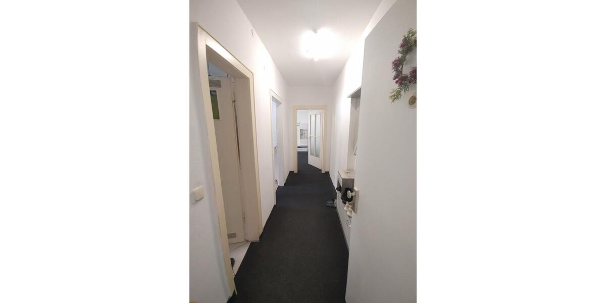 Etagenwohnung Krefeld Benrad - 2 Zimmer, 62 m&sup2;, 695&euro; | Angebot:26399823