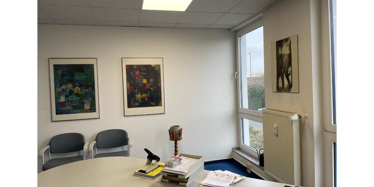Modernes, möbliertes Büro in Tönisvorst – Abgeschlossen, flexibel, 247 zimmer