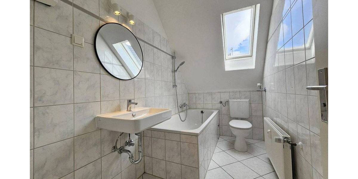 Etagenwohnung Essen Stoppenberg - 4 Zimmer, 75 m&sup2;, 850&euro; | Angebot:26877113