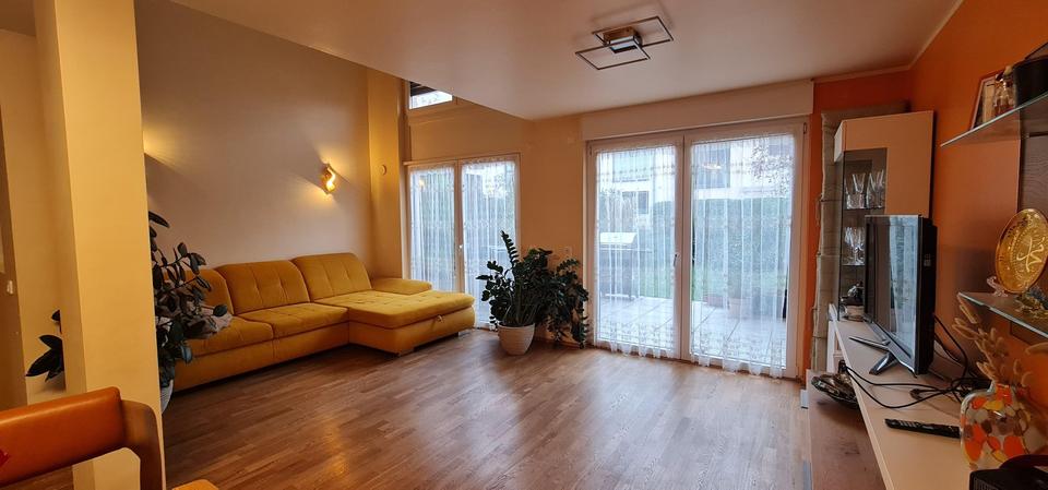 Exklusives Townhouse in Düsseldorf-Nähe – Südgarten, Dachterrasse & TG-Direktzugang 4 zimmer