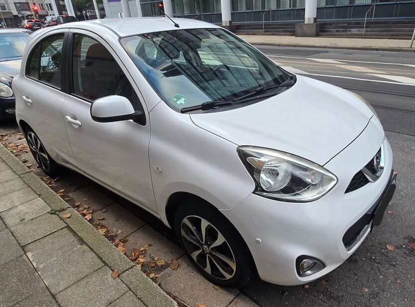 Nissan Micra 178.000 km 2.300 € Essen 45128