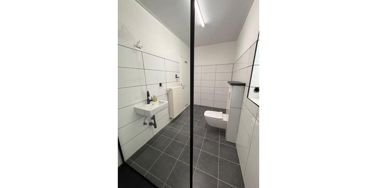 Wohnung mit Garten, Einbauküche und Kaminofen 3 zimmer