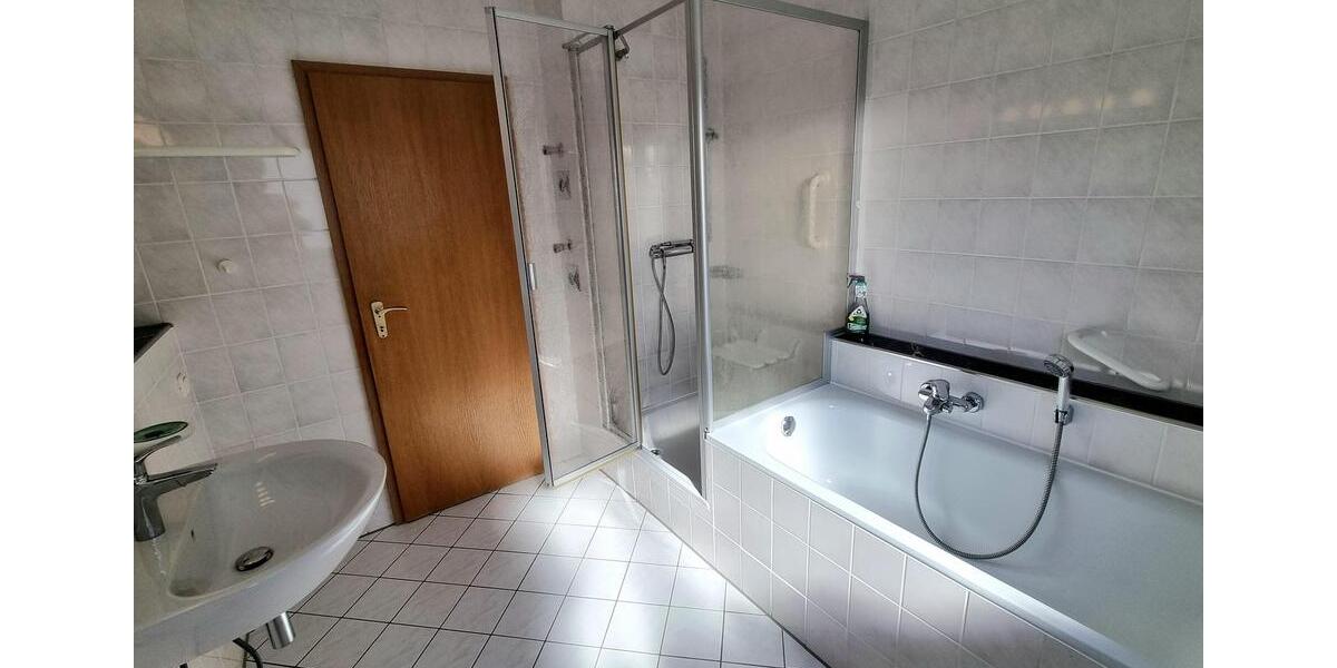 3,5-Zimmer-Wohnung mit großem Balkon in ruhiger Lage von Höntrop 3 zimmer