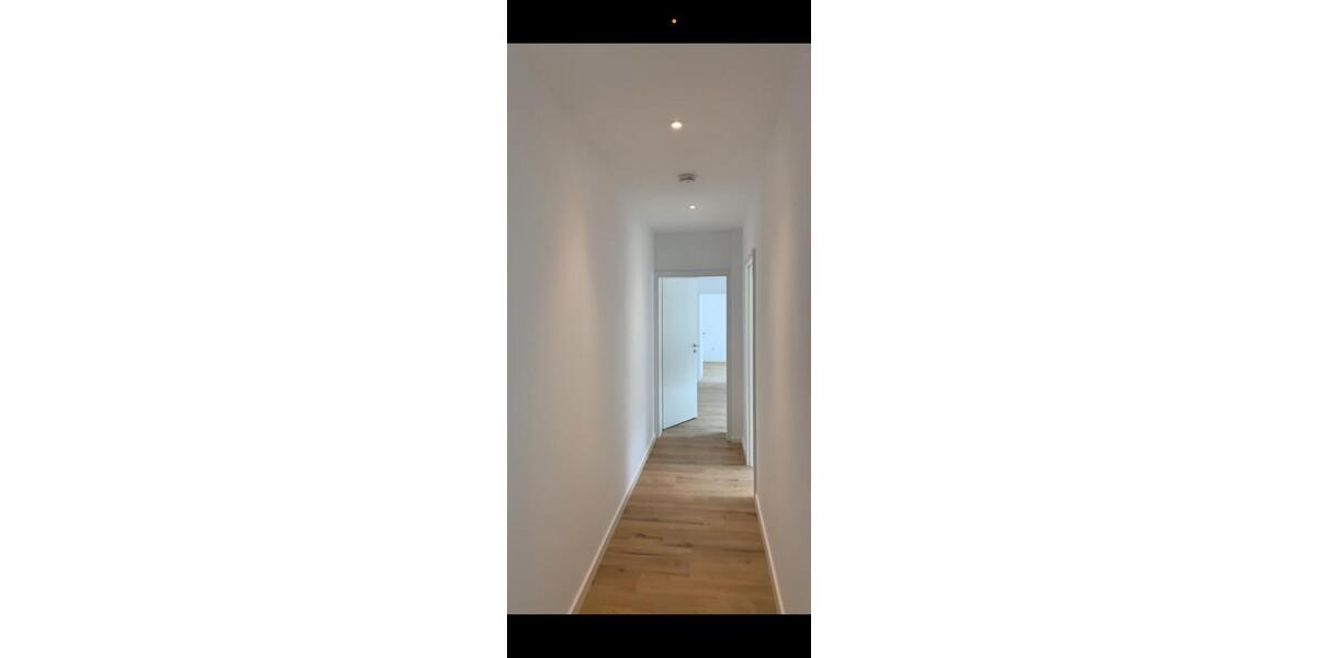 Etagenwohnung Krefeld - 2 Zimmer, 54 m&sup2;, 680&euro; | Angebot:26409923