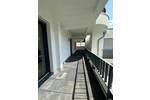 Neu sanierte 5-Zimmer-Wohnung mit XXL-Balkon im Herzen von Düsseldorf