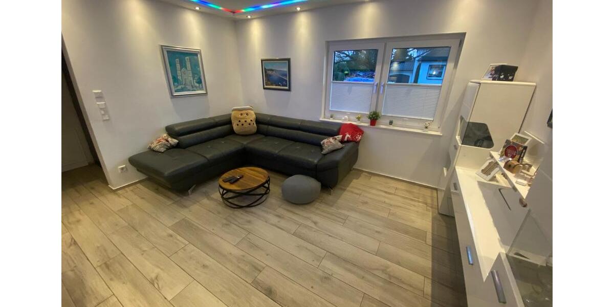 kernsaniertes Traumhaus mit schönem Garten, Pool und Partyraum 7 zimmer