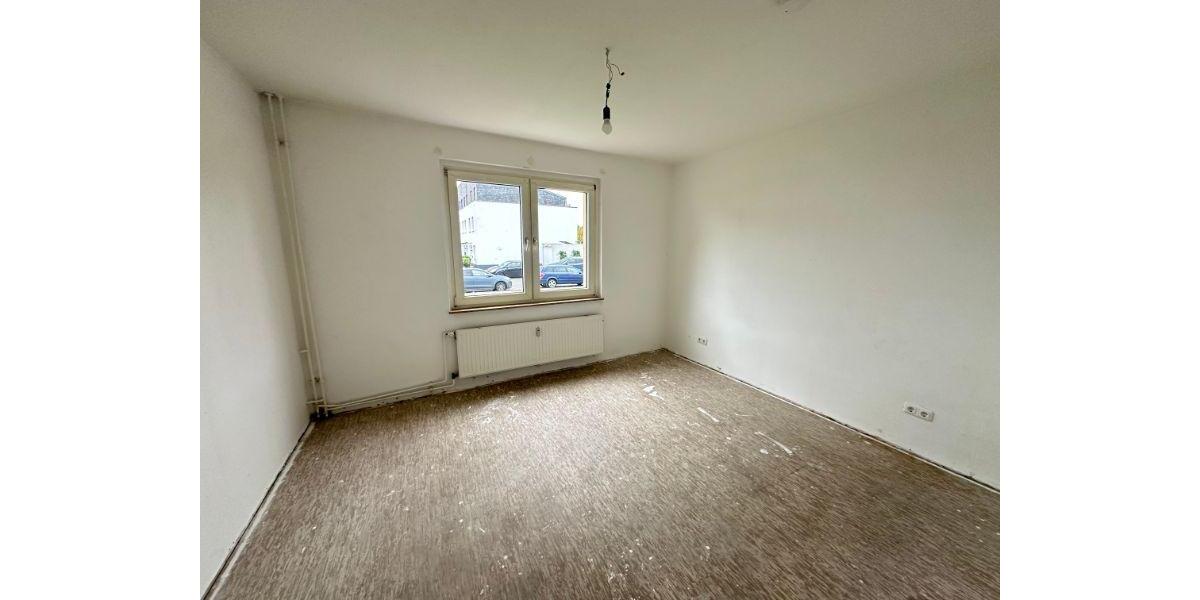 3 12 Raum im Erdgeschoss in ruhiger Lage ! 3.5 zimmer