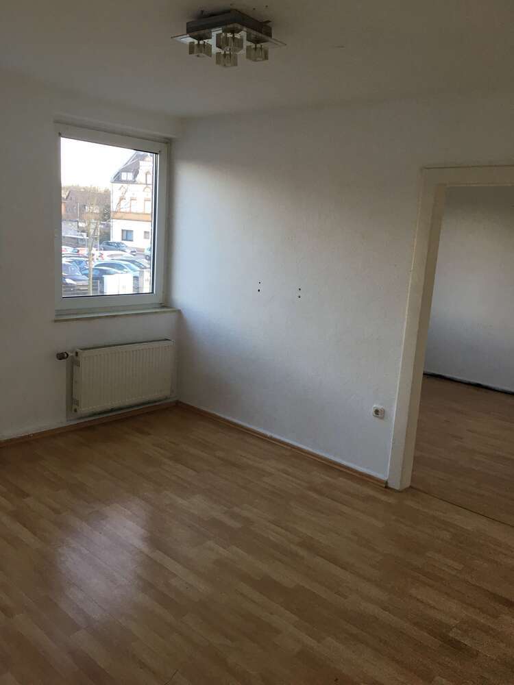 Wohnung zum Mieten in Moers 355 € 41.83 m²