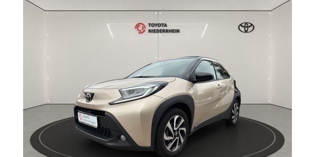 Toyota Aygo (X) 11.600 km 19.999 &euro; Krefeld 47809