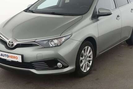 Toyota Auris 101.156 km 12.180 € Essen 45141