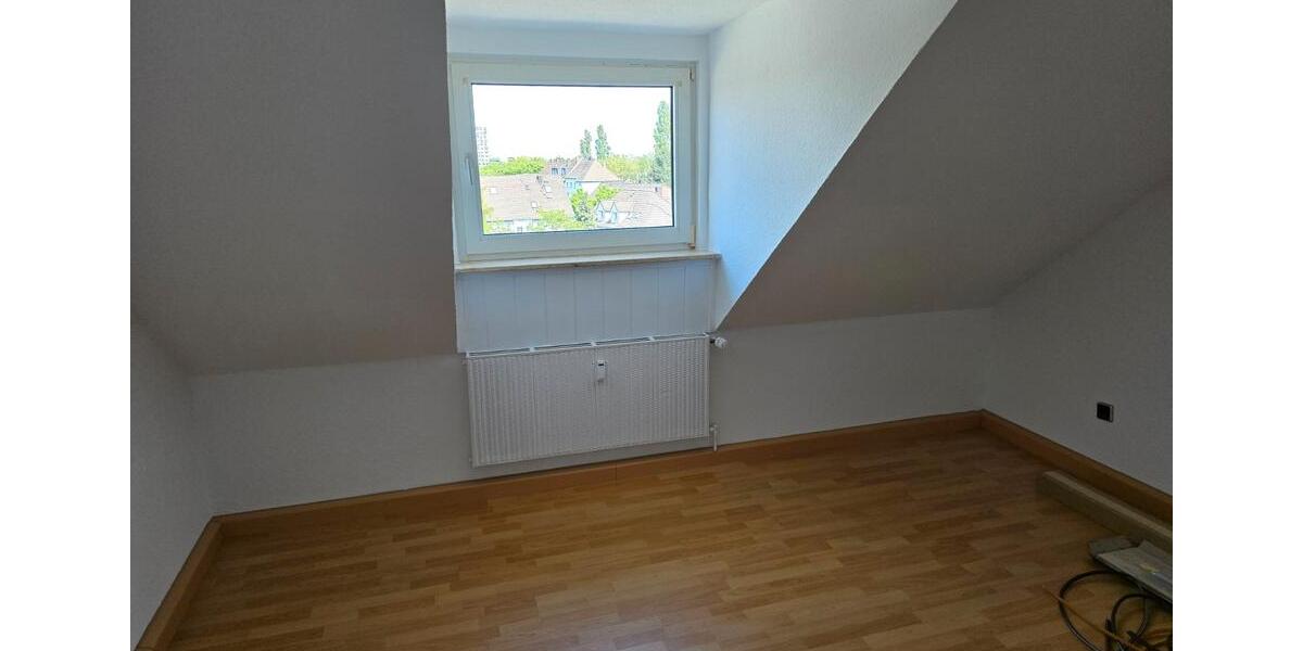 Dachgeschoßwohnung Oberhausen Alstaden - 2 Zimmer, 49 m&sup2;, 380&euro; | Angebot:26407037