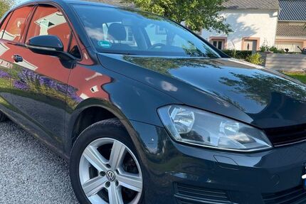 VW Golf 194.000 km 6.390 &euro; Dinslaken 46537