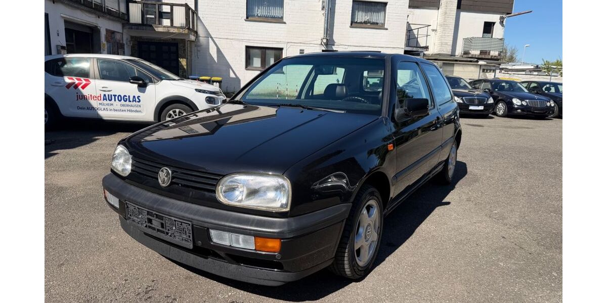 VW Golf 35.200 km 7.950 &euro; Mülheim an der Ruhr 45472