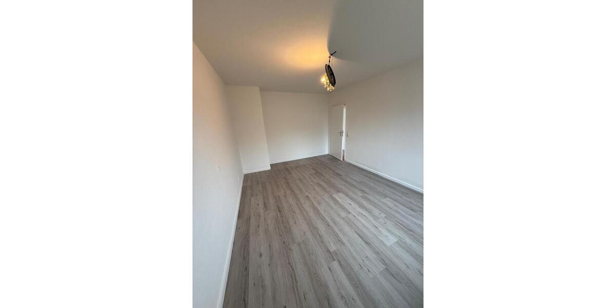 Frisch sanierte 2 Zimmer Wohnung mit Balkon in Wesel Feldstr. 48 2 zimmer