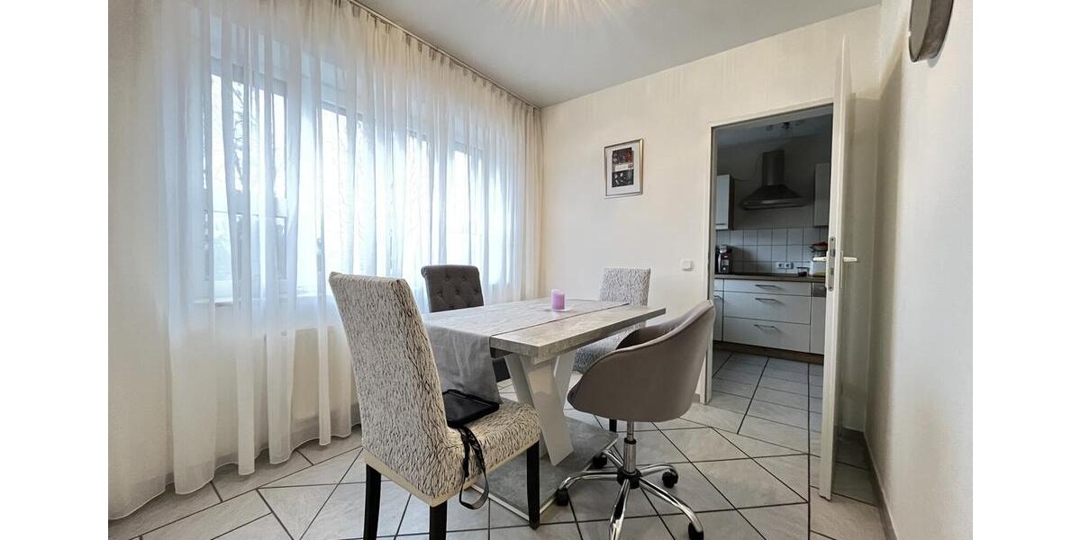 Erdgeschoßwohnung Voerde (Niederrhein) - 3.5 Zimmer, 77 m&sup2;, 420&euro; | Angebot:26187027