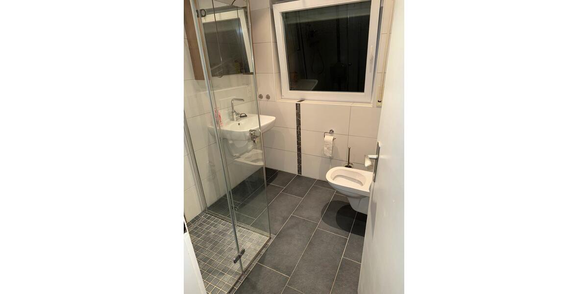 Etagenwohnung Gelsenkirchen Gelsenkirchen-Nord - 4 Zimmer, 95 m&sup2;, 1.500&euro; | Angebot:26105521