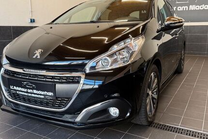 Peugeot 208 85.921 km 11.490 &euro; Oberhausen 46117