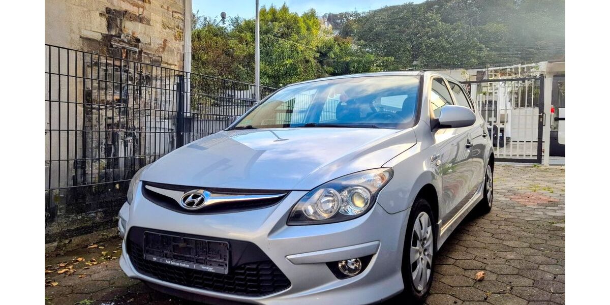 Hyundai i30 200.641 km 2.500 &euro; Bochum 44793