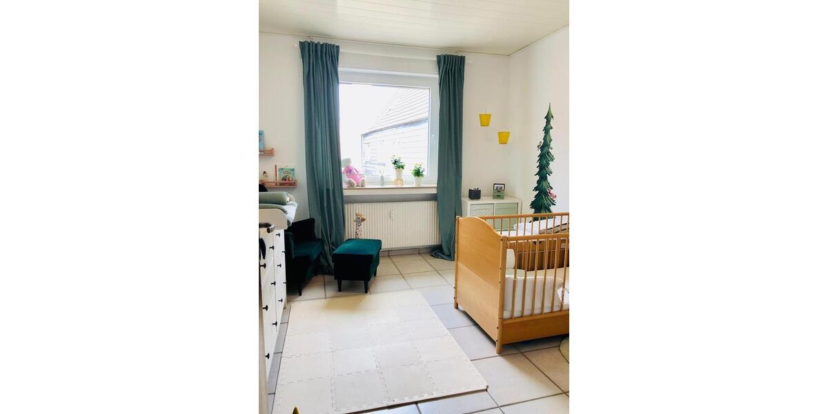 Helle modernisierte 3,5 Zimmer Whg. m. Südbalkon in OB Holten 3 zimmer