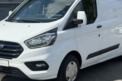 Ford Transit Custom 182.657 km 11.950 &euro; Krefeld 47805