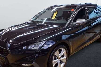 Seat Leon 21.124 km 28.250 &euro; Velbert 42553