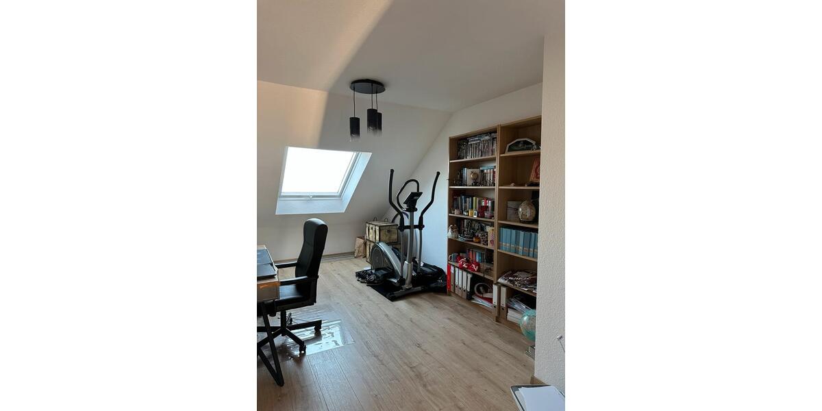 Etagenwohnung Duisburg Rheinhausen - 4 Zimmer, 102 m&sup2;, 297.500&euro; | Angebot:25170644