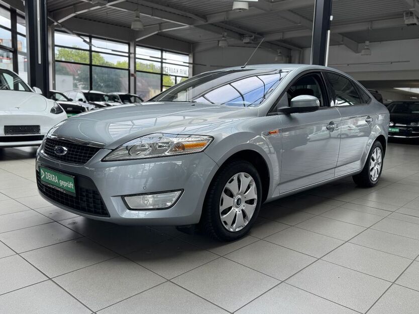 Ford Mondeo 89.521 km 6.890 € Bottrop 46236