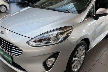 Ford Fiesta 122.000 km 7.890 &euro; Bottrop 46236
