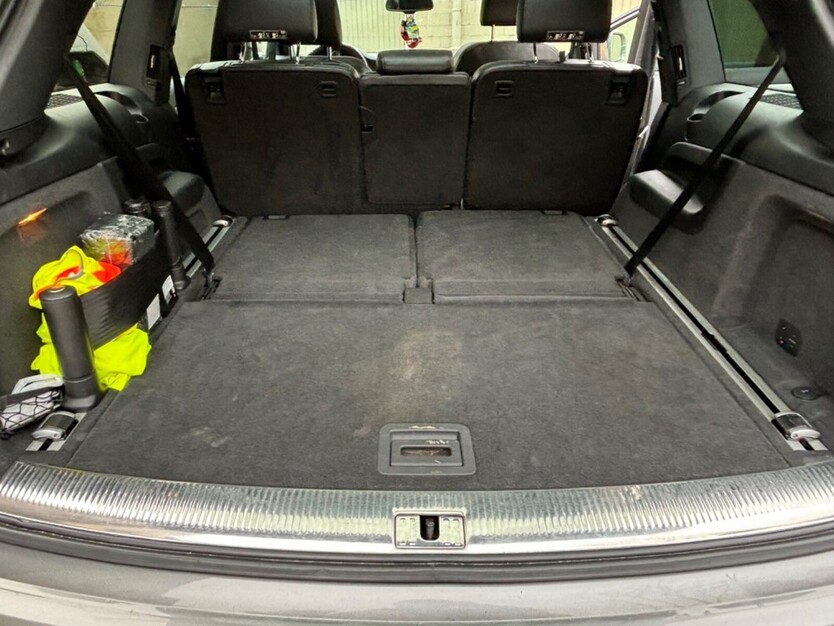 Audi Q 7 240.000 km 14.500 € Duisburg 47051