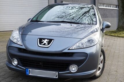 Peugeot 207 108.292 km 2.950 &euro; Essen 45136
