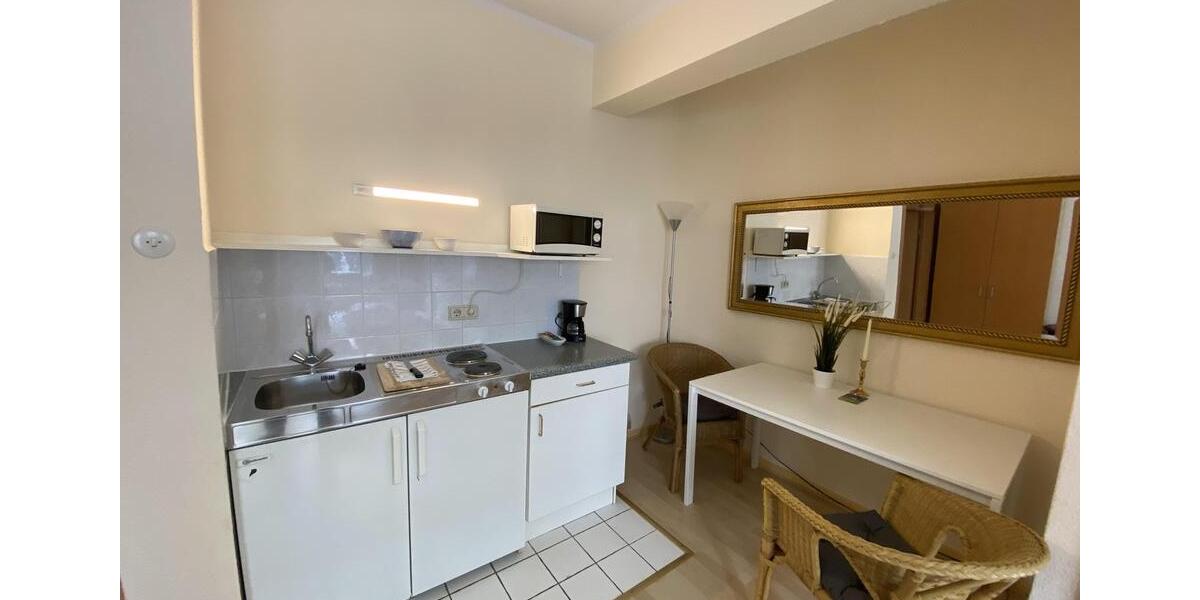 Etagenwohnung Düsseldorf Pempelfort - 1 Zimmer, 27 m&sup2;, 850&euro; | Angebot:25349463