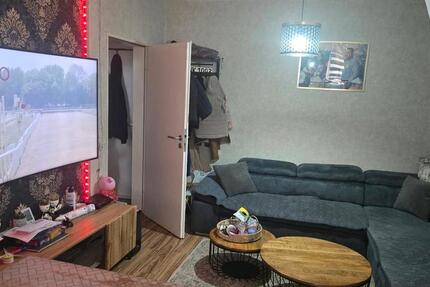 Wohnung Duisburg Rheinhausen - 4 Zimmer, 83 m&sup2;, 1.000&euro; | Angebot:26235802