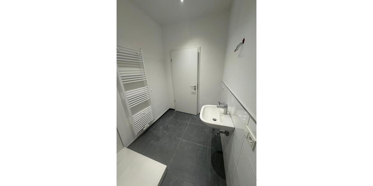 Erstbezug, Neu-renovierte 3-Zimmerwohnung, Altbau im Stadtzentrum 3 zimmer