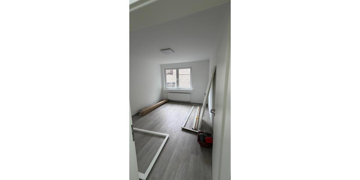 Erdgeschoßwohnung Gladbeck Brauck - 4.5 Zimmer, 130 m&sup2;, 1.250&euro; | Angebot:26411564