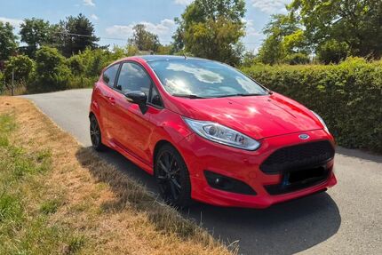 Ford Fiesta 123.496 km 5.300 &euro; Hattingen 45527