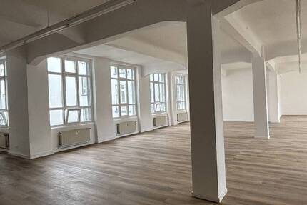 Gewerbeobjekt Krefeld Stadtmitte - 4 Zimmer, 2 m&sup2;, 2.099.000&euro; | Angebot:26376723
