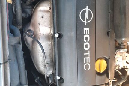 Opel Astra 299.999 km 4.000 € Herten 45701