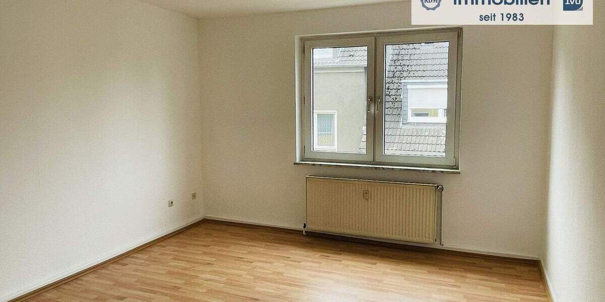 Etagenwohnung Essen Altenessen-Süd - 3 Zimmer, 91 m&sup2;, 685&euro; | Angebot:24878773