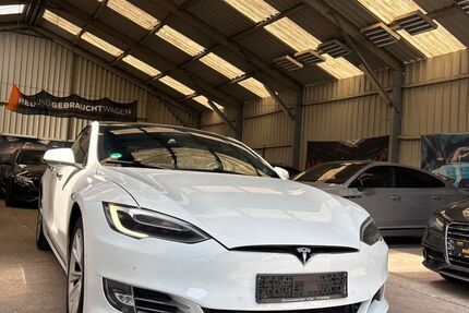 Tesla Model S 152.000 km 16.950 &euro; Essen 45139