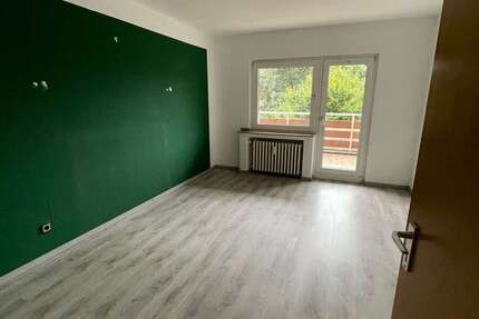 Wohnung zum Mieten in Oberhausen 525 € 75.14 m² 3 zimmer