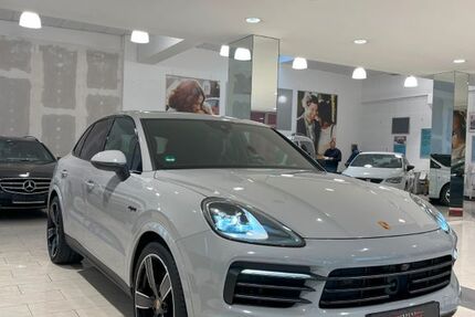 Porsche Cayenne 74.000 km 71.900 € Düsseldorf 40233